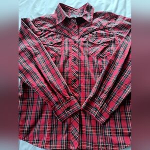 Roper Ladies Button Up Blouse. Size Large. Long Sleeves.